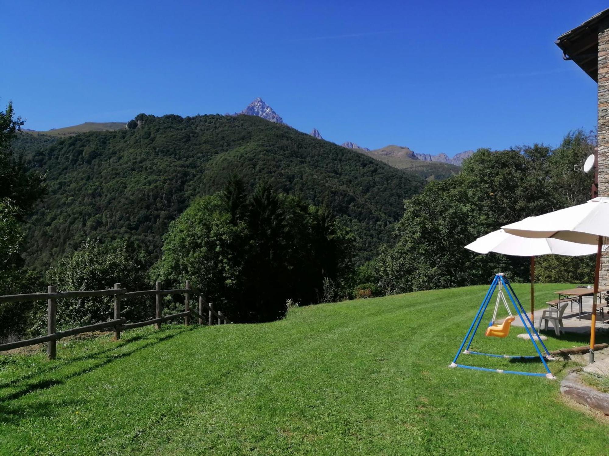 Rifugio Galaberna Hotel Ostana Exterior photo
